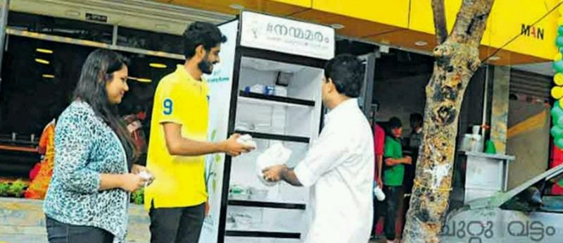 This restaurant in Kochi installed a 24×7 public fridge to feed the needy