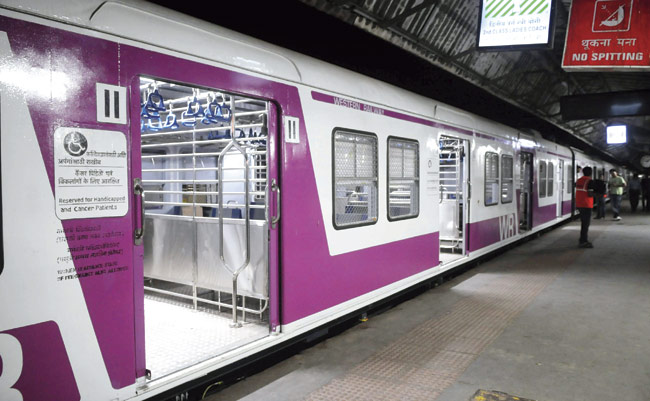 Harbour line to get its first 12 car train before April 30