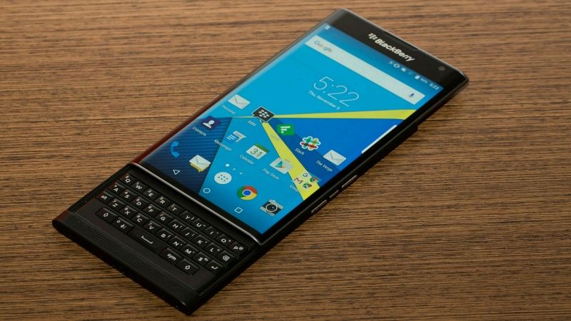 BlackBerry to launch 2 mid-range Android smartphones this year