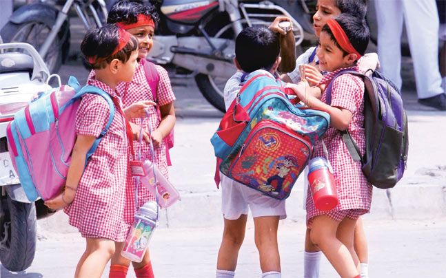 Heavy school bag claims life of 4-year-old in Nalasopara