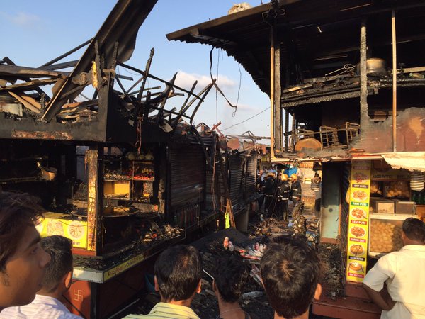 In Pictures: Fire breaks out at Juhu beach, destroys over dozen food stalls
