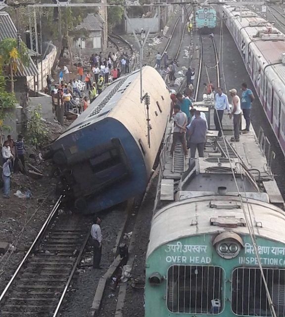 Rail car derails between Lower Parel and Elphinstone Road station