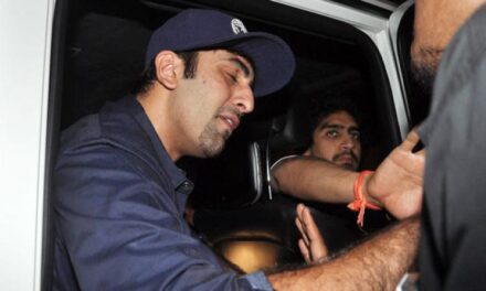 Ranbir Kapoor lashes out at journalist, confiscates his phone