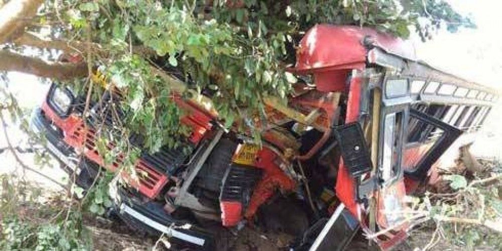 18 injured in a ST bus accident near Lonavala