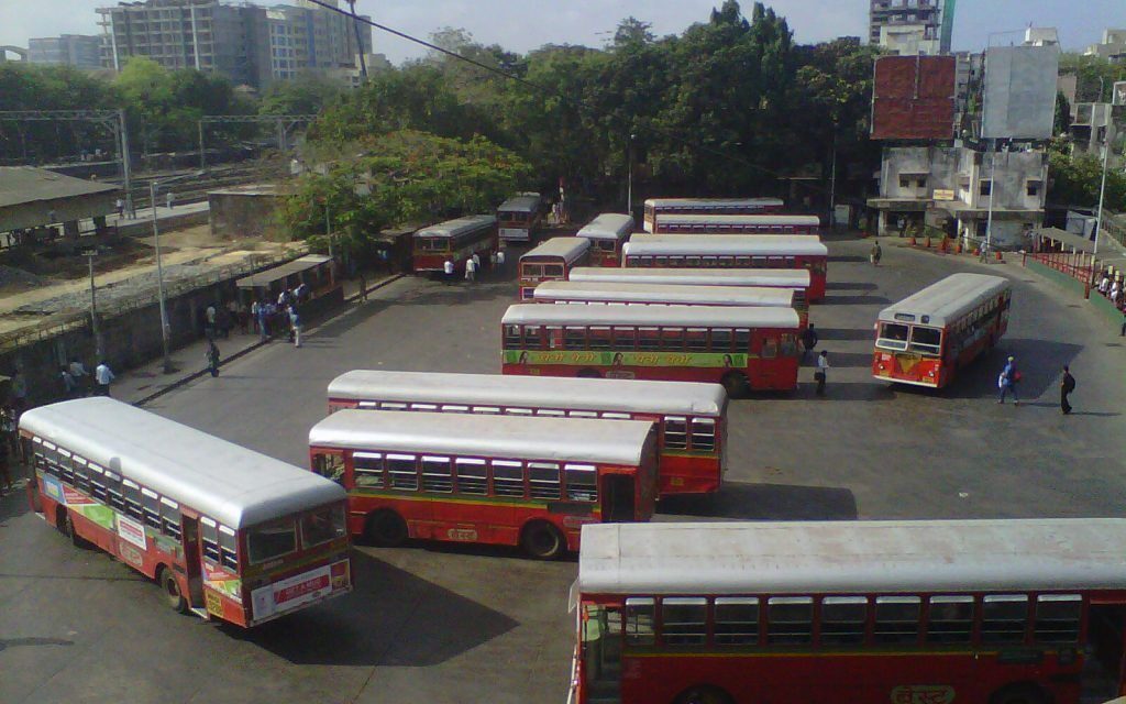 BEST wants Mumbaikars to click selfies and win free bus passes