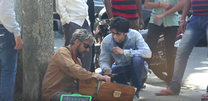 When Sonu Nigam posed as a homeless man and sang on a Juhu street