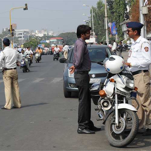 Mumbai traffic police collects over Rs 100 crore in fines