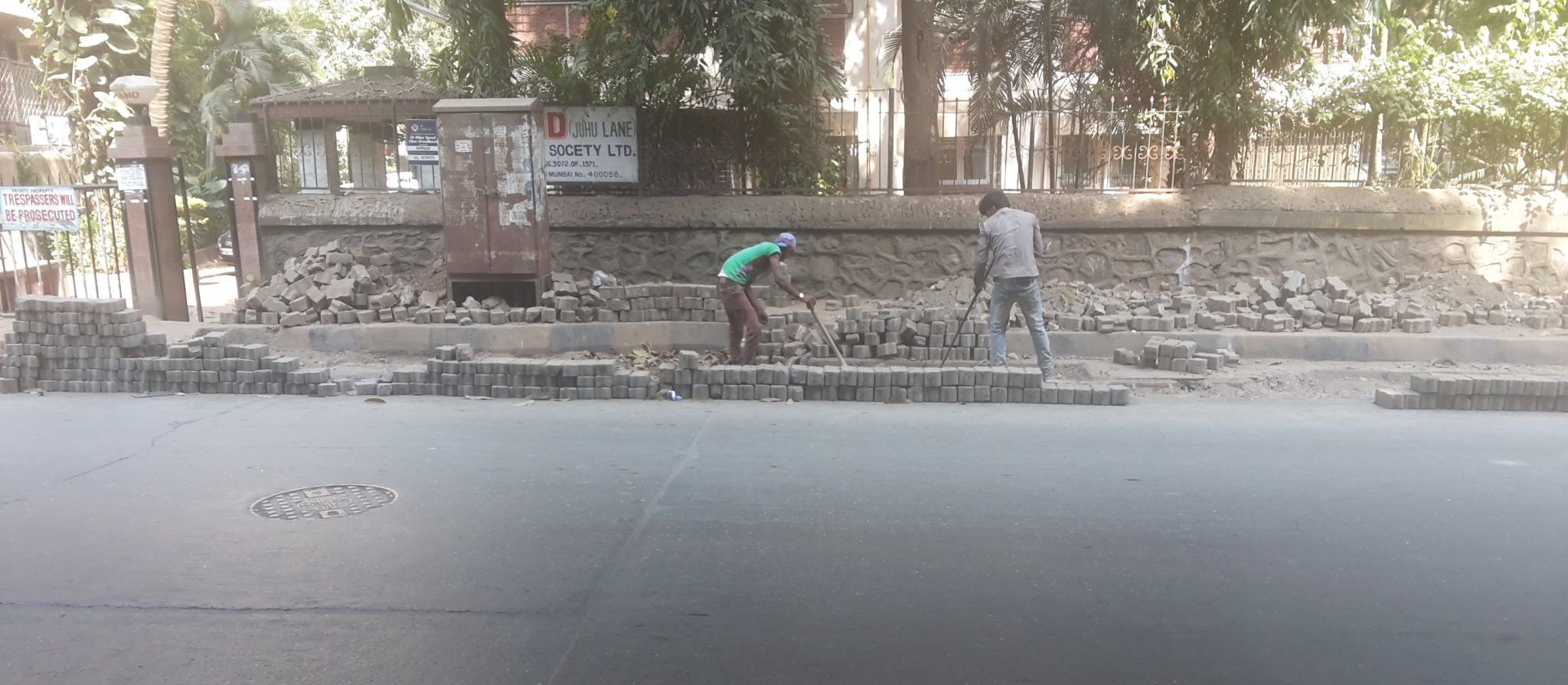 Paver blocks may be disappearing from Mumbai roads, but they aren't gone for good 1