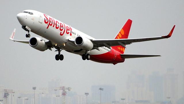 Supreme Court orders SpiceJet to pay a fine of Rs 10 lakh to flyer