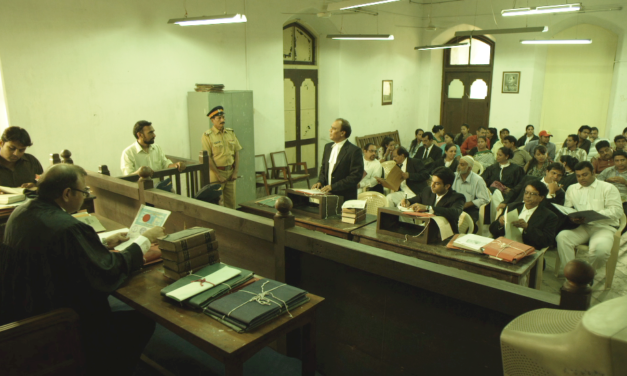Undertrial Shahrukh Khan hurls chappal at judge
