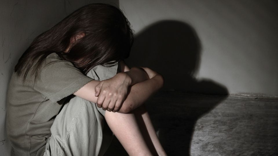 11-year-old Thane girl molested in her building's lobby