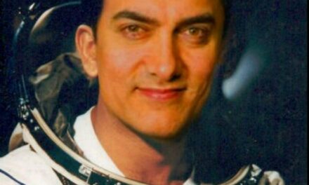Aamir Khan to go from wrestler to astronaut