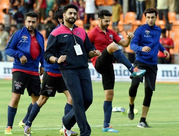 In Pictures: Ranbir's team of actors battle it out against Virat's cricketers in a charity match at Andheri 4