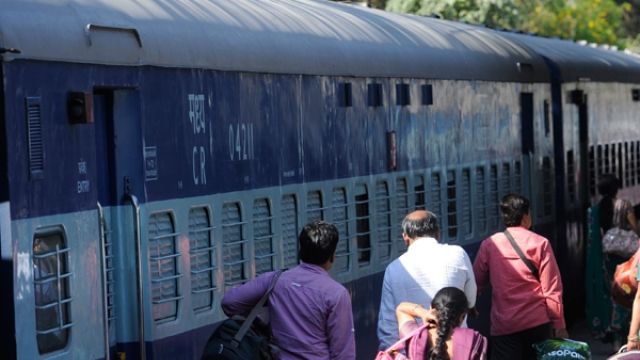Man throws woman from train after she asks him to deboard ladies compartment