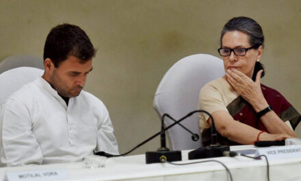 Sonia Gandhi to step down and hand over the reins of Congress to Rahul Gandhi