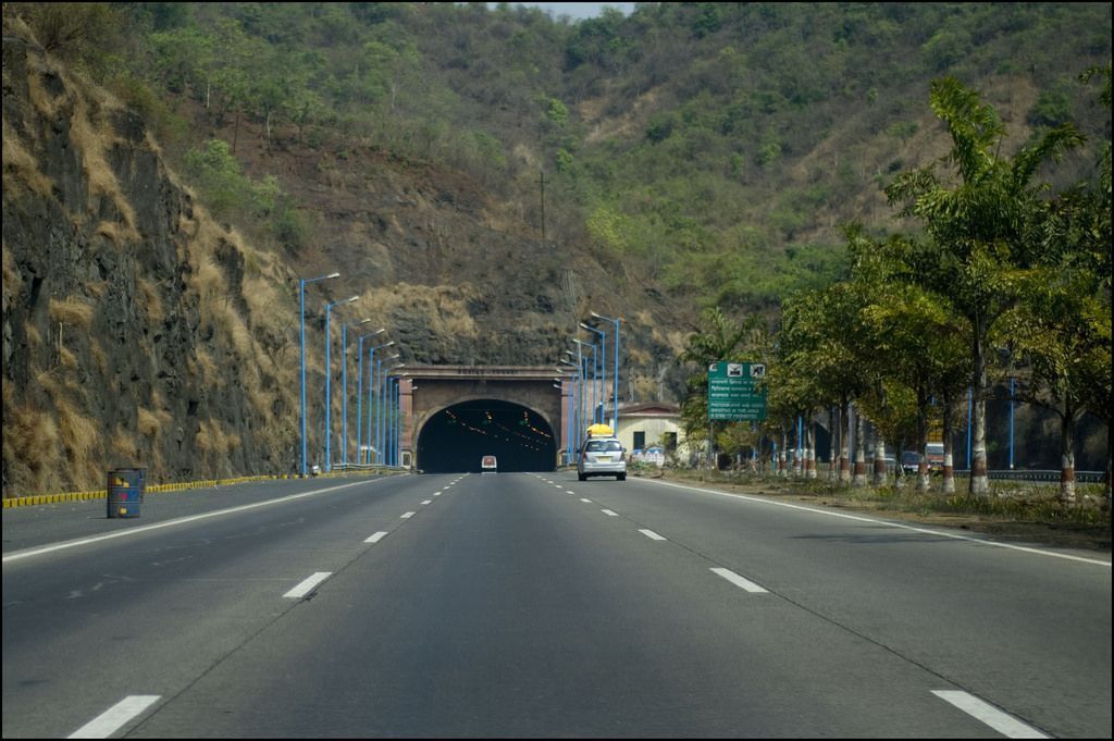 1200 offenders booked within 15 days of installing CCTV on Mumbai-Pune expressway 1