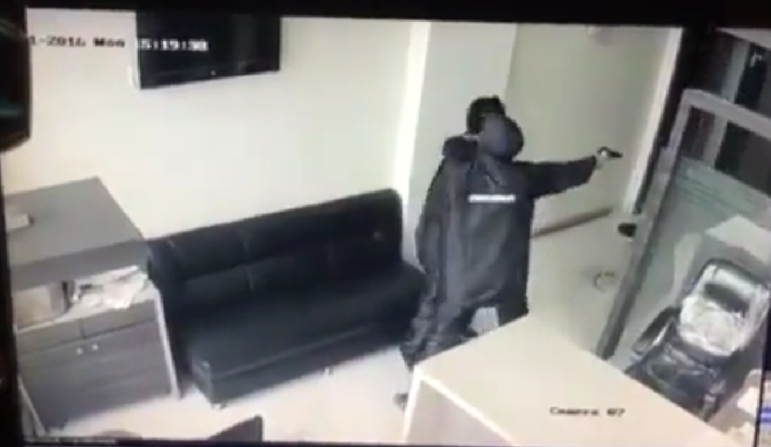 Video: 2 men open fire inside builder's office in Ulhasnagar