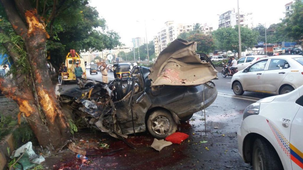 5 die in a major accident near Milan Subway at Vile Parle 1