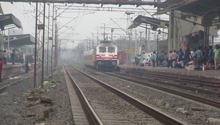 Amid rains and delays, high-speed Talgo finally arrives at Mumbai Central 1