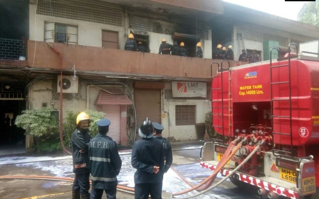 Fire breaks out at Shivshakti Industrial Estate in Andheri, 8 fire tenders on spot