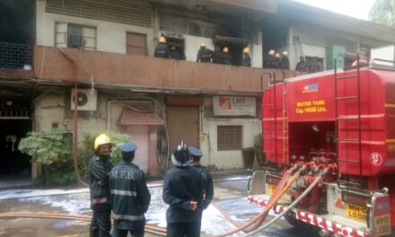 Fire breaks out at Shivshakti Industrial Estate in Andheri, 8 fire tenders on spot