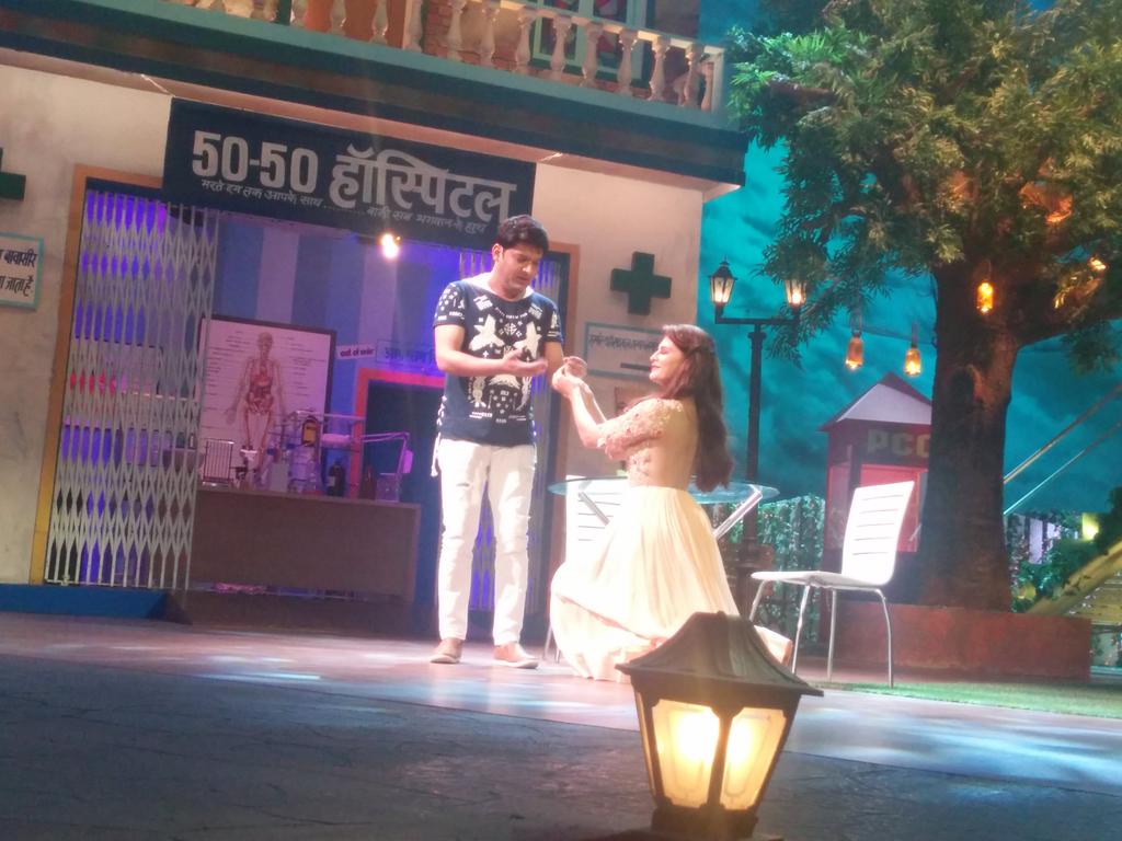 Kapil's flirting finally pays off, gets married to Jacqueline on 'The Kapil Sharma Show' 3