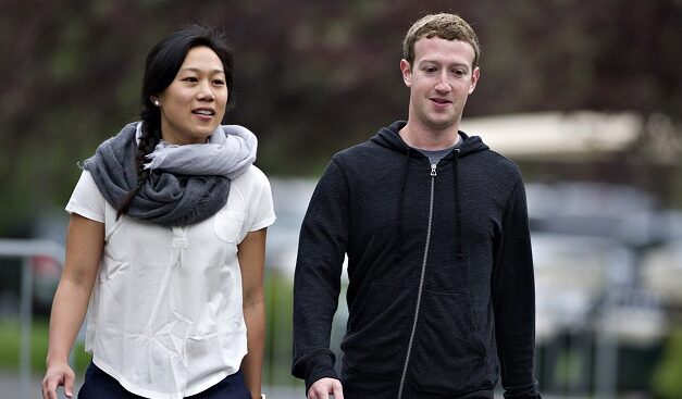 Mark Zuckerberg donates shares worth over Rs 630 crore to charity