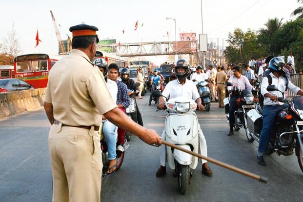 Mumbai traffic police cracks down on ‘honking motorists’, over 2000 penalized