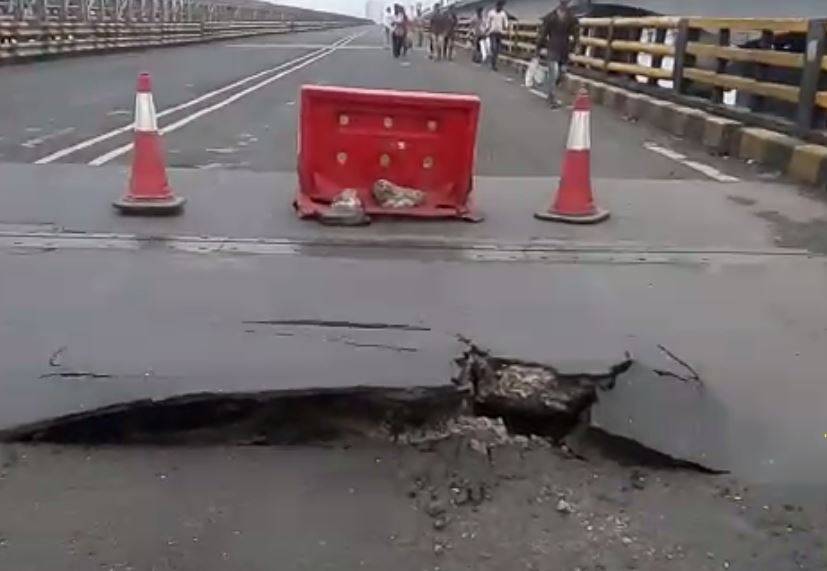 Old Vashi bridge to remain shut for 15 days after developing 'crack'