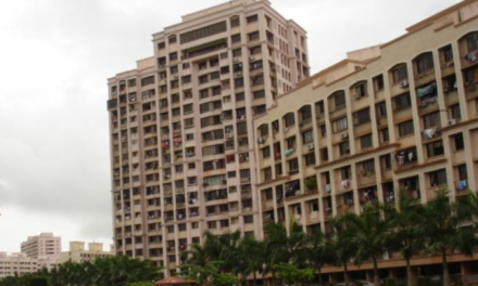 Robbery at Bhakti Park: Gang of thieves breaks into 4 flats in broad daylight