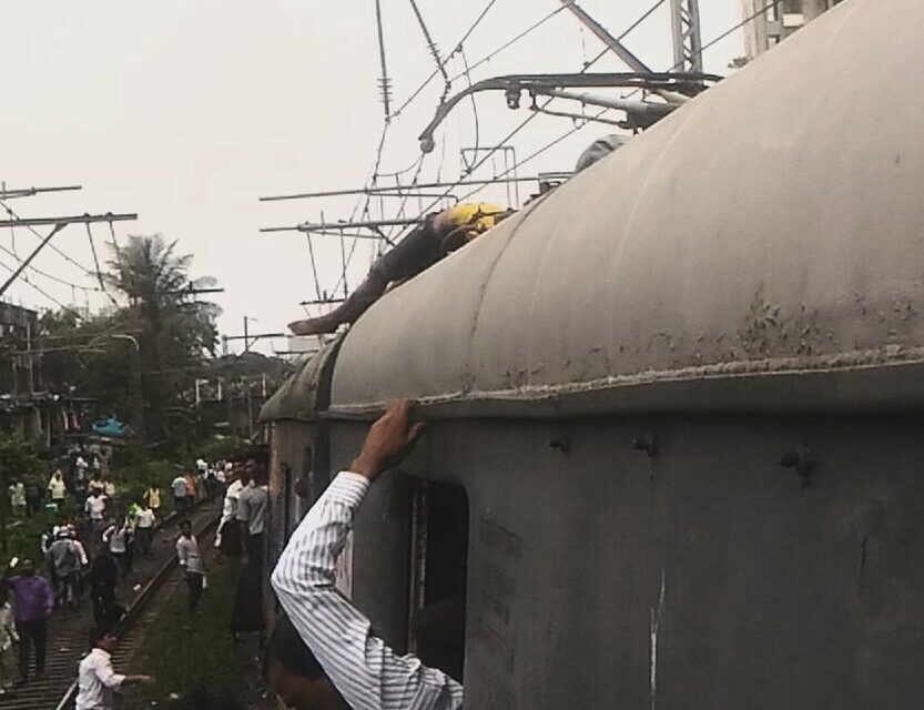 Rooftop commuter electrocuted near GTB station, Harbour line comes to a standstill