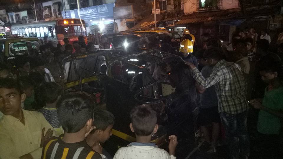Rickshaw catches fire in Govandi, women & child passengers suffer burn injuries