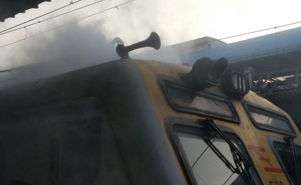 Rooftop commuter electrocuted at Andheri station, Western line services affected