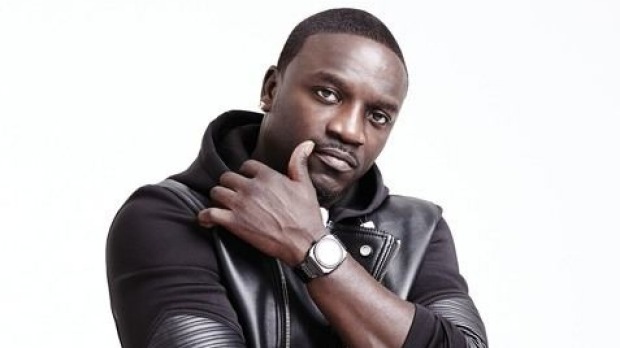 After ‘Chammak Challo’, Akon may do another Bollywood song