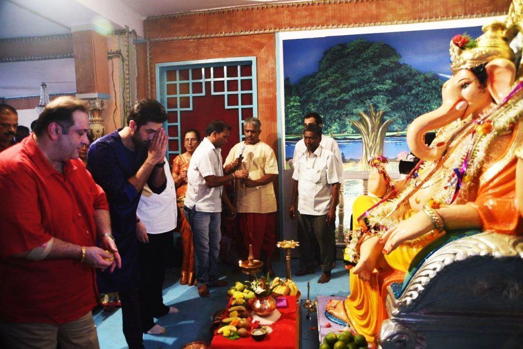 In Pictures: Bollywood celebs welcome lord Ganesh 1