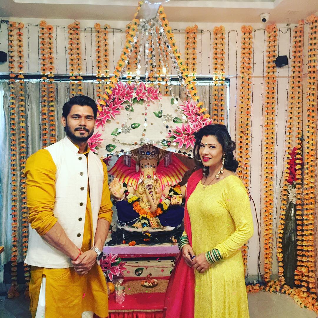 In Pictures: Bollywood celebs welcome lord Ganesh 7