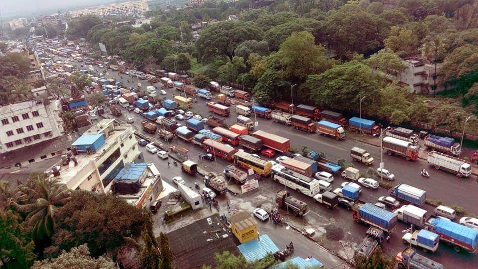 Godowns in Bhiwandi to observe different holidays to solve traffic problem