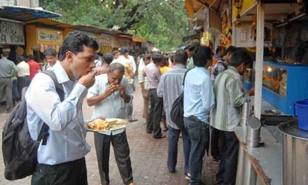 Owners of Mumbai’s roadside eateries declare Rs 50 crore black money