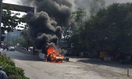 Video: Car gutted by fire near Andheri flyover on Western Express Highway
