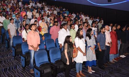 Every theater in country must play national anthem before start of film: Supreme Court