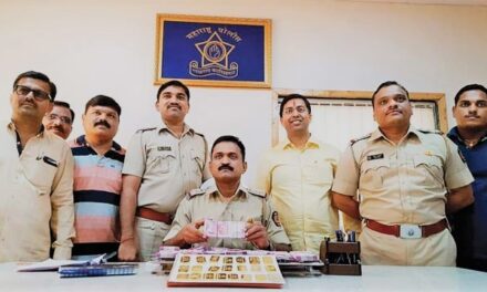 6 men nabbed with Rs 35 lakh in new 2000 notes, 2.5 kg gold biscuits in Navi Mumbai