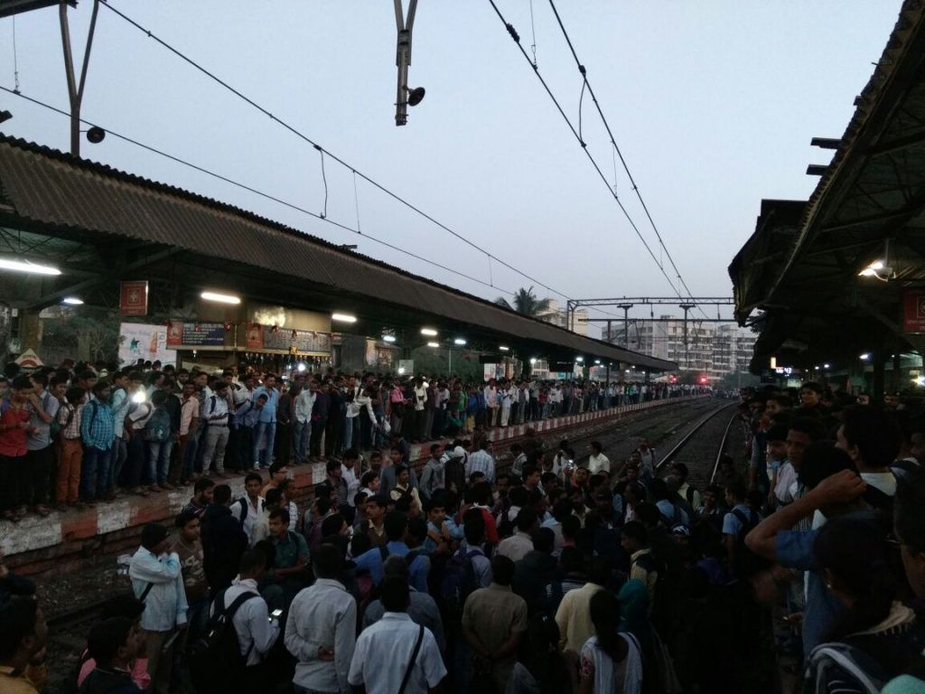 In Pics: Angry protesters block tracks at Titwala, bring CR services to halt 1