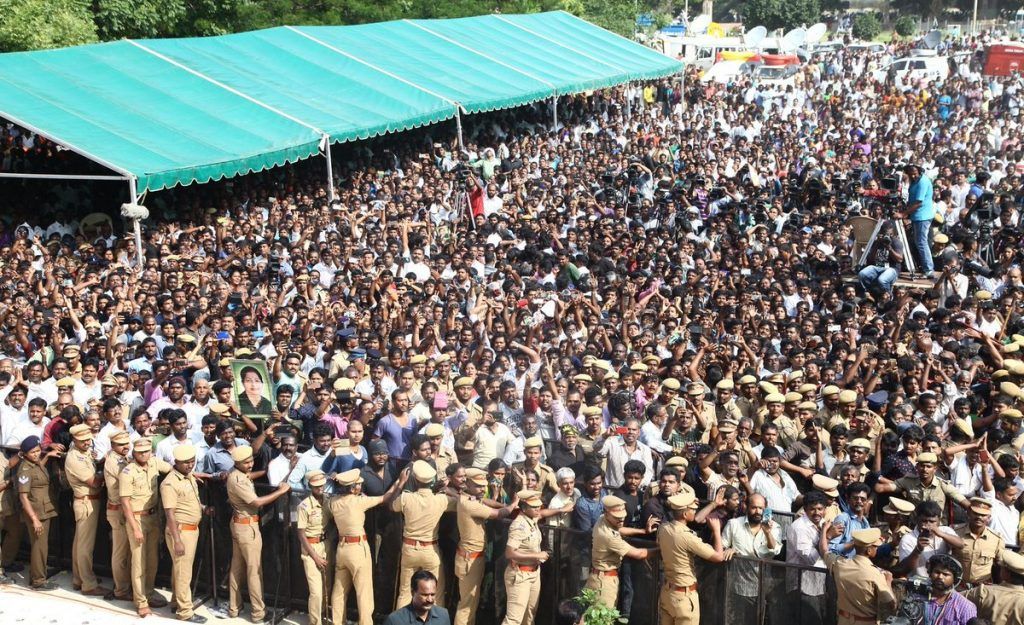 In Pictures: Lakhs of supporters throng to Rajaji Hall to pay homage to Jayalalithaa 3