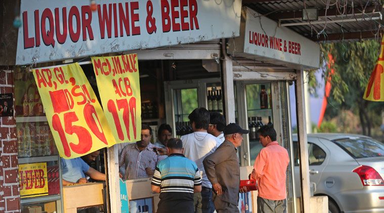 Shut liquor shops along state & national highways by April, don’t renew existing licenses: SC