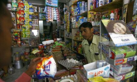 69% of businesses in Mumbai and Pune impacted by note ban, 63% still support move