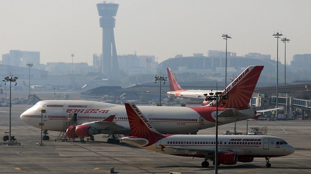 Almost half of all flights to and from Mumbai airport were delayed in December
