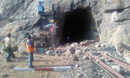 One railway staffer dead, 3 injured in landslide near Khandala on Pune-Mumbai railway track