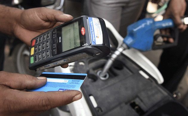 Pump owners to accept card payments till Jan 13 after government asks banks to defer charges