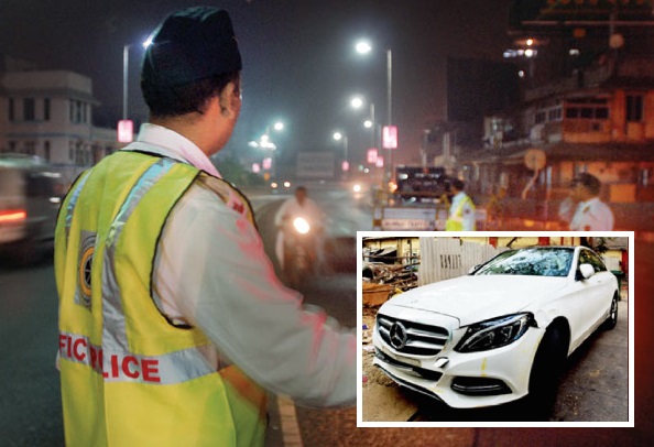 Drunk 34-year-old rams Mercedes into police barricade at Marine Drive, injures constable