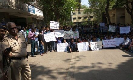 Majority doctors across Mumbai on leave today to protest against attack on Sion Hospital physician